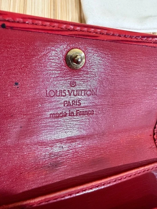 Louis Vuitton Epi Leather Key-Holder Wallet Authentic Louis Vuitton Keychain - Picture 5 of 13